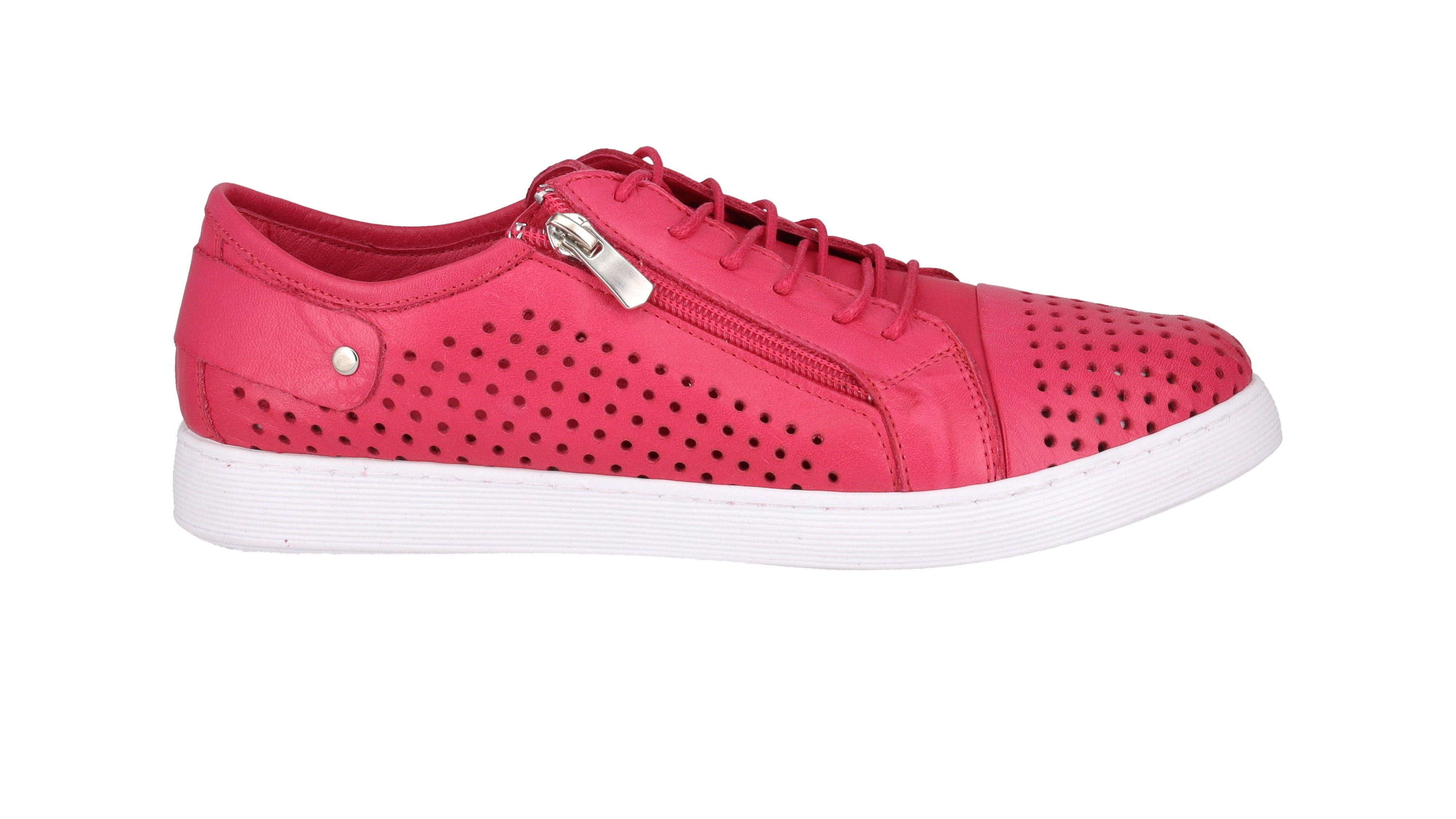 Cabello Sneaker Berry