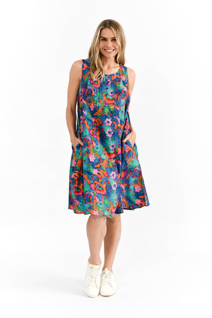 One Summer Estelle Crew Neck Sleeveless Dress Macau Trop 3